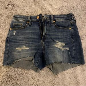 High waisted cut off shorts